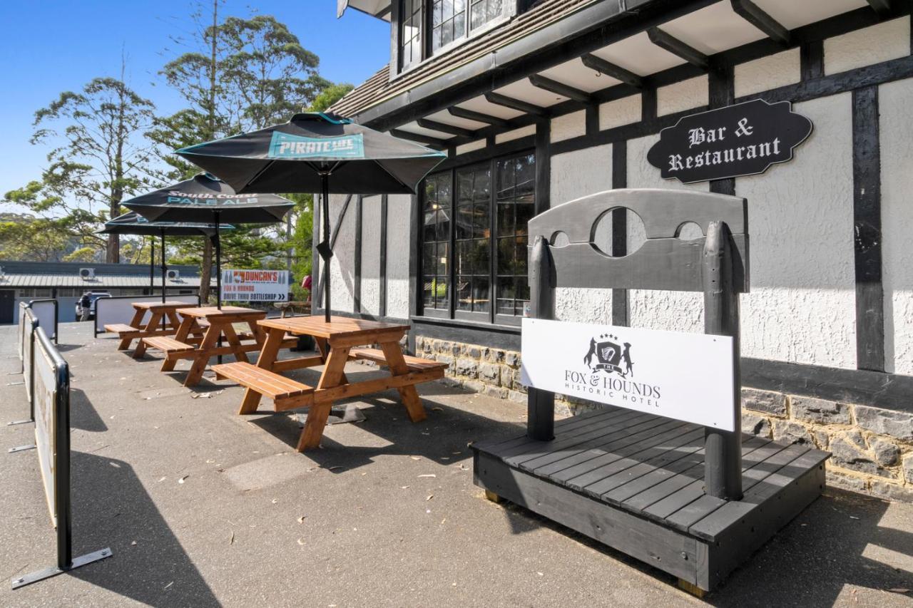 The Fox And Hounds Historic Hotel Port Arthur Exterior foto