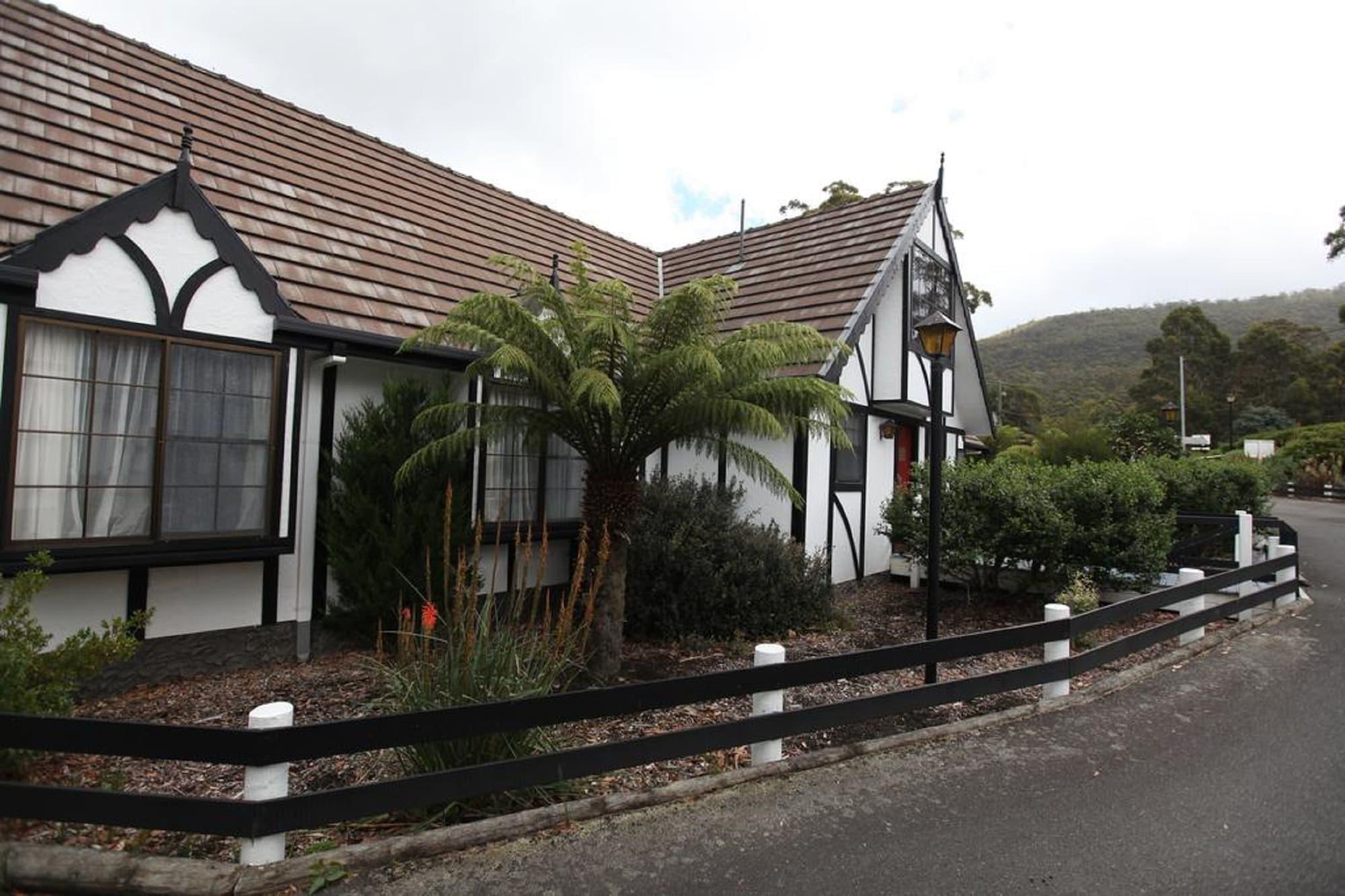 The Fox And Hounds Historic Hotel Port Arthur Exterior foto